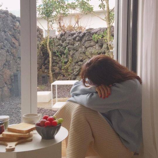 明明住在一起，卻感到好孤單。