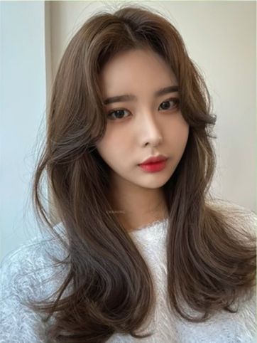 中分八字瀏海。