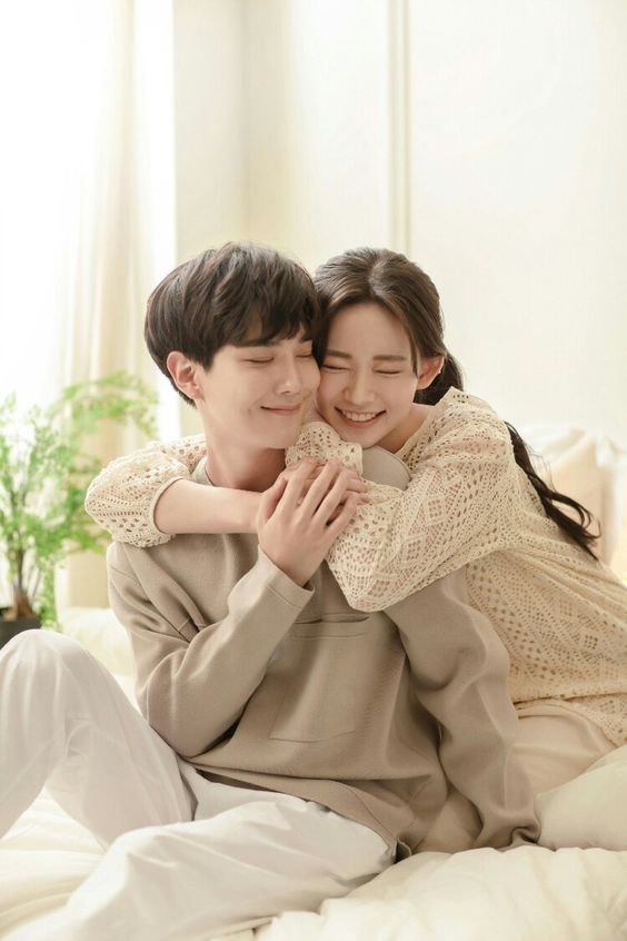 表達對伴侶的感謝和讚美，可以增強你們之間的連結和親密感。