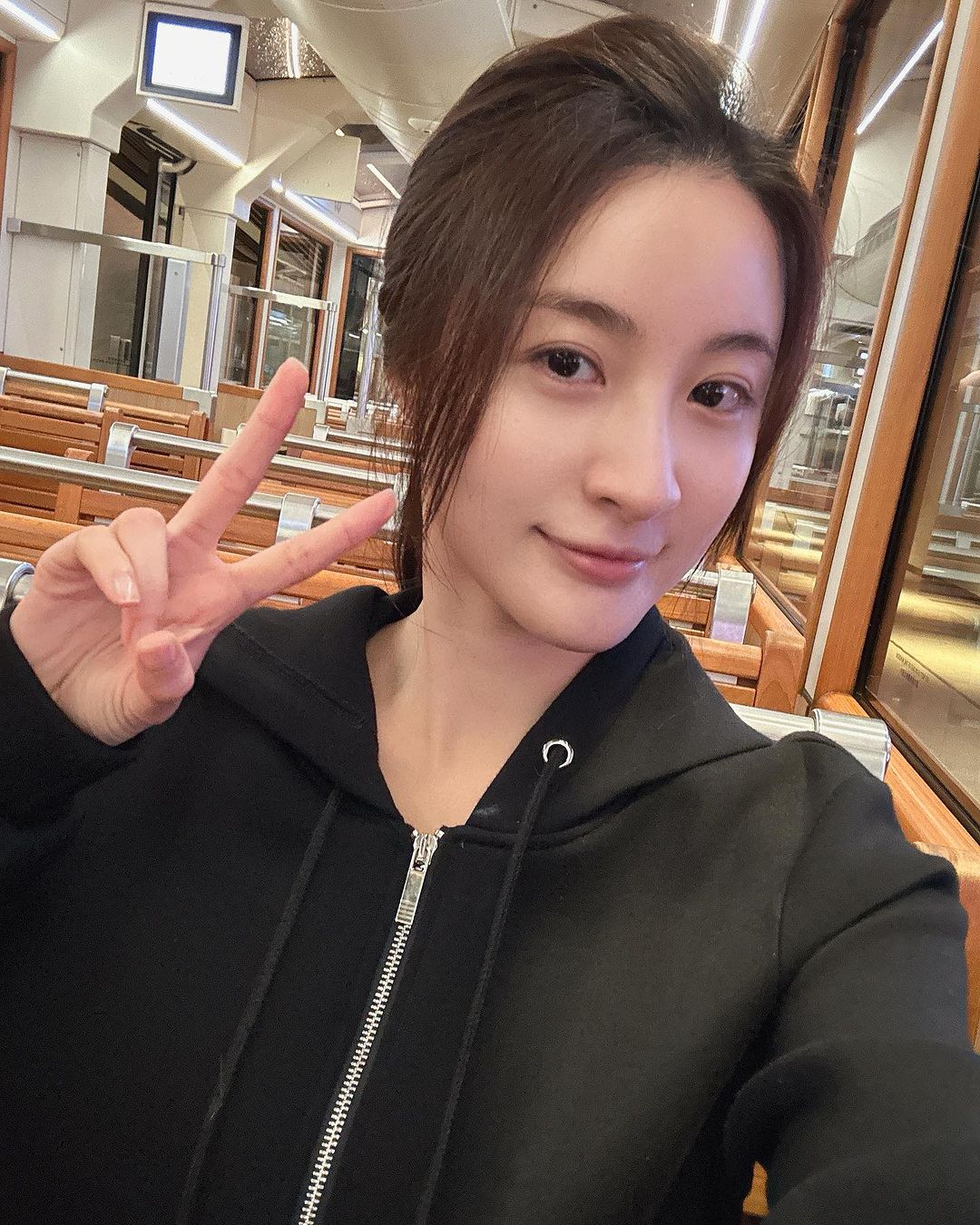 《黑色月光》的另一女主角林夏薇,今次在劇中挑戰大反派。