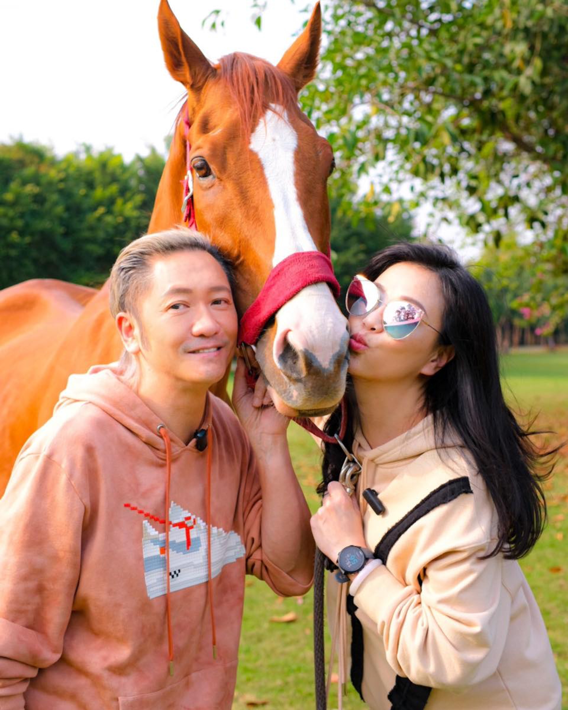 蘇志威與劉小慧最近榮升為馬主。