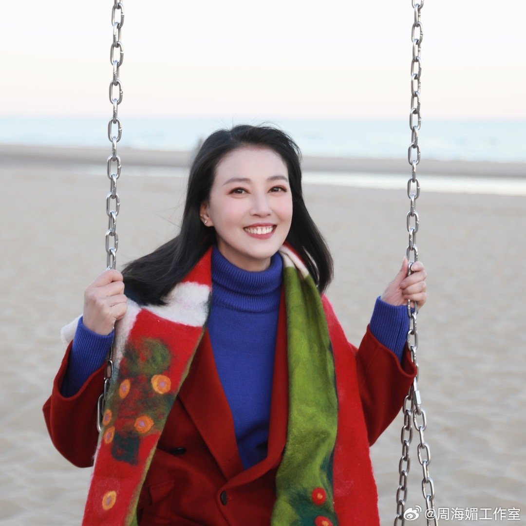 周海媚至今單身。