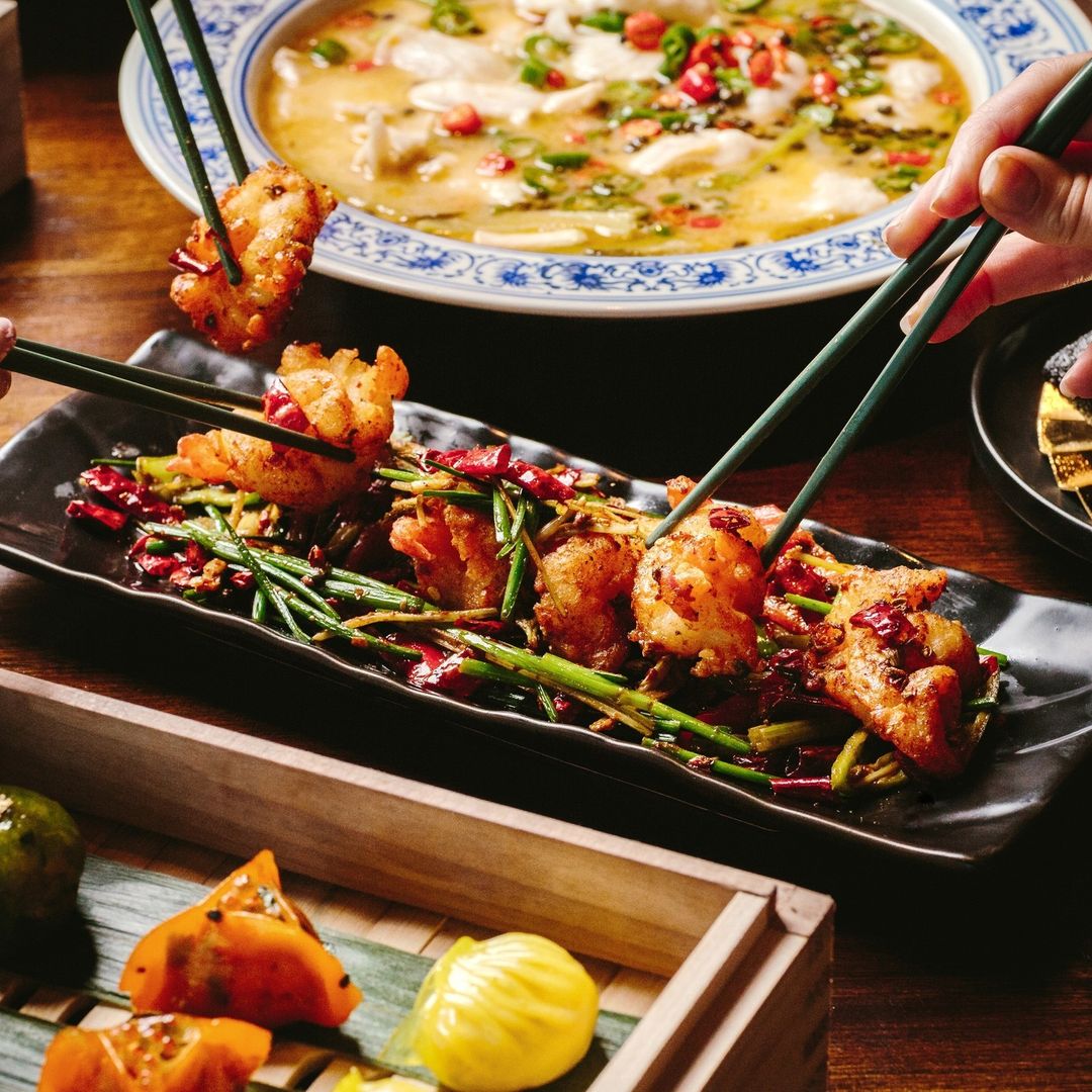 復古中式裝潢又帶有創意型格氛圍裝潢的胡同