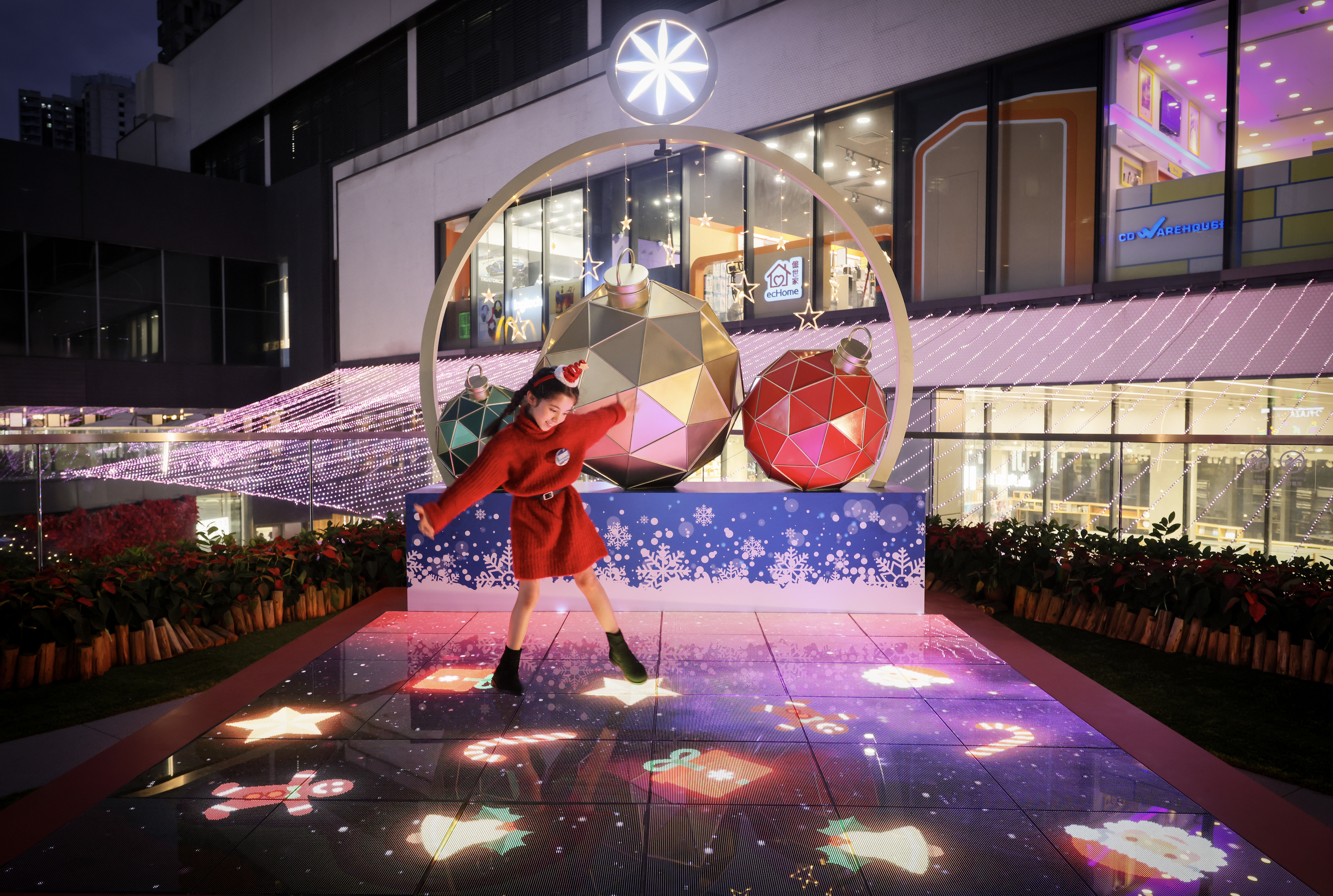 新都會廣場幻彩水晶球