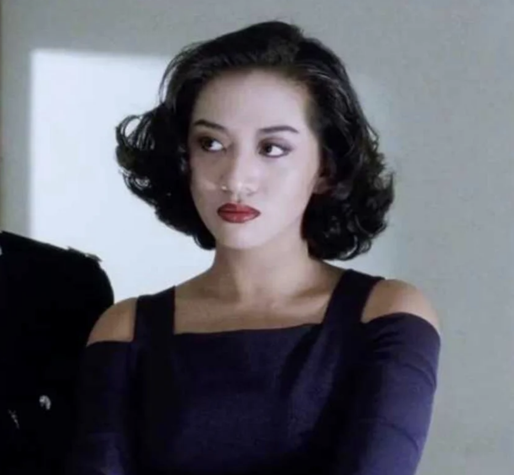 梅艷芳在《逃學威龍之龍過雞年》中的演出