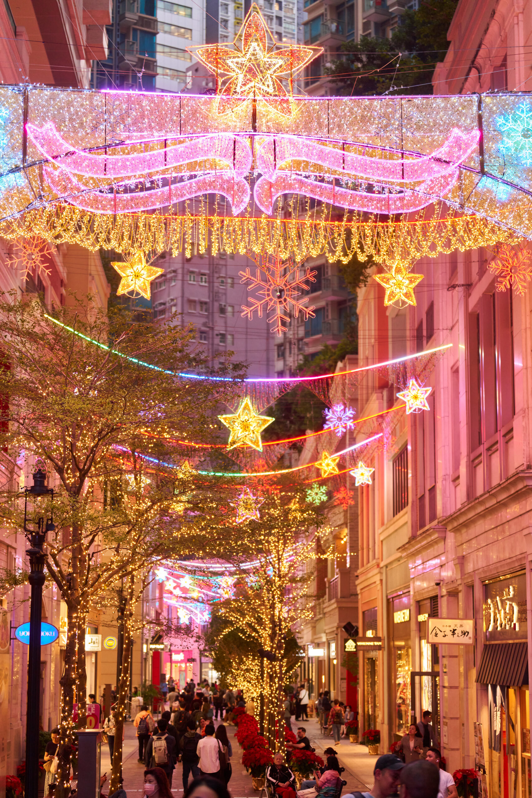 利東街200米星鑽許願長廊