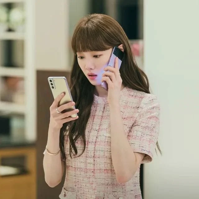 過於主動聯絡對方可能會讓男生感到厭煩。