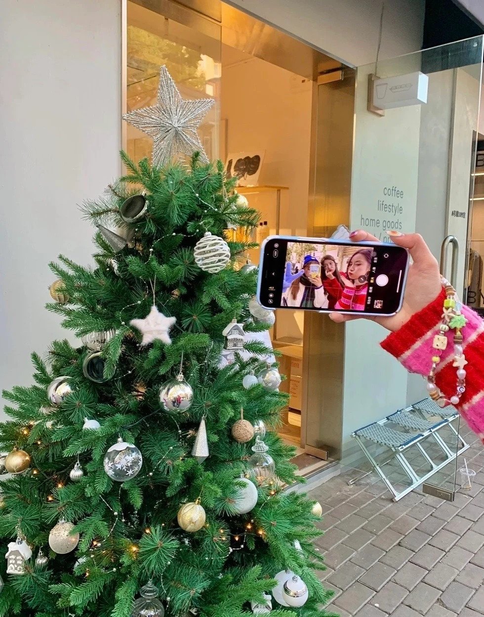 兩部手機同拍法。