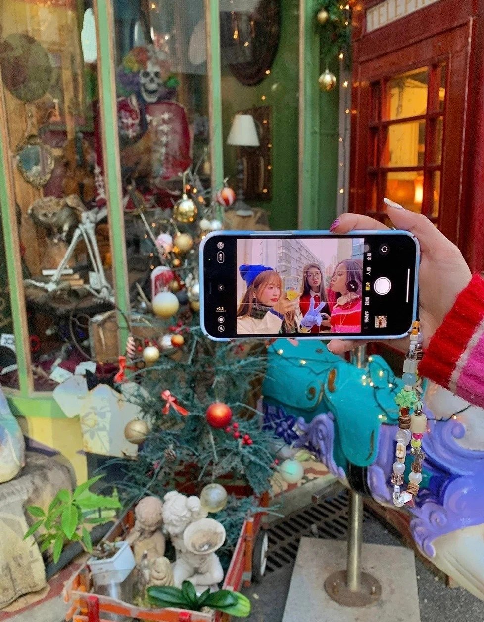 「兩部手機同拍法」非常好用。