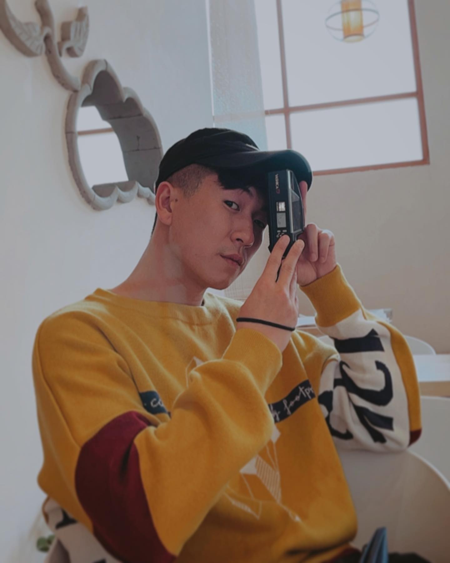 馬貫東則自爆與女友分手多時，目前單身。