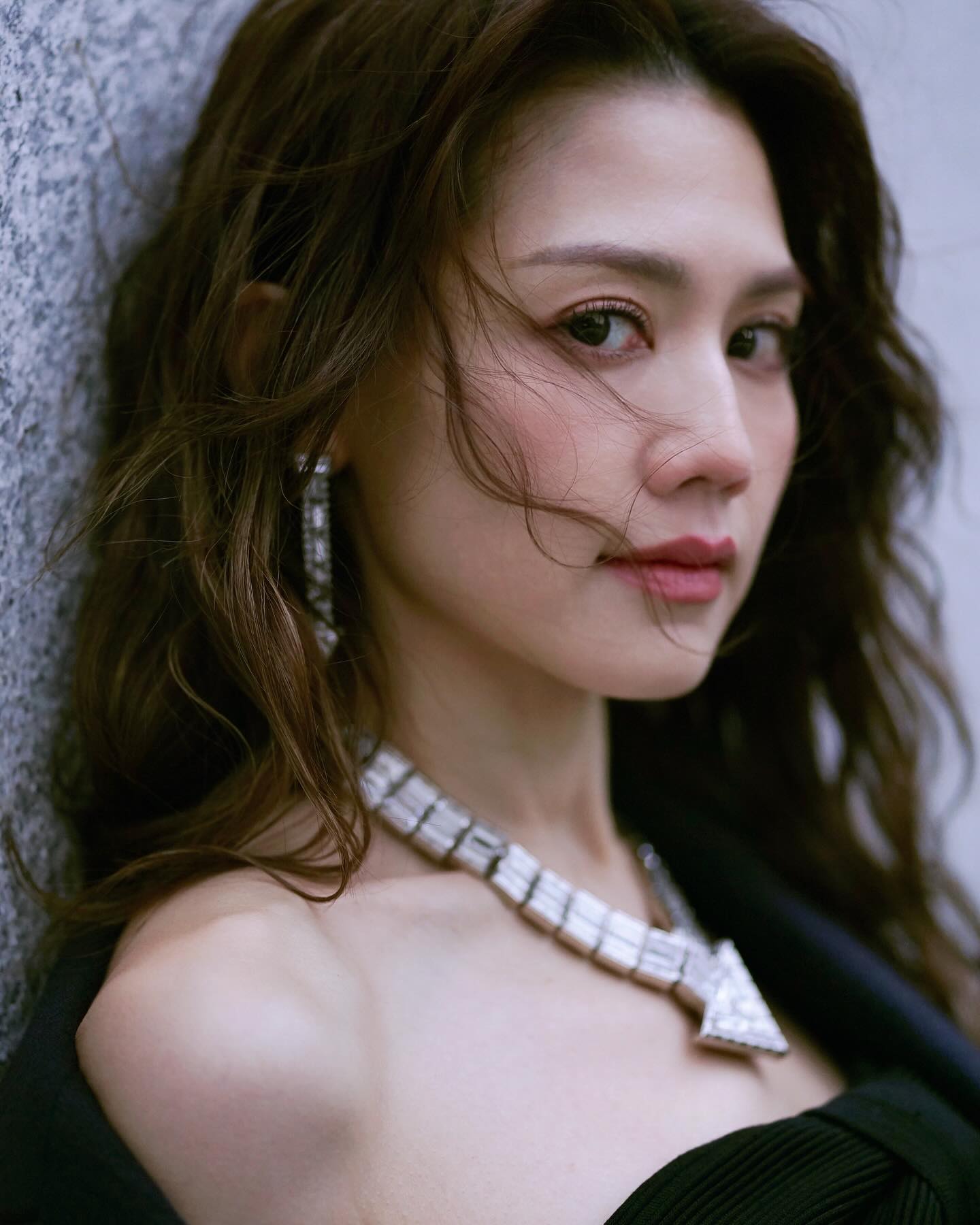 屬牛明星代表:周秀娜