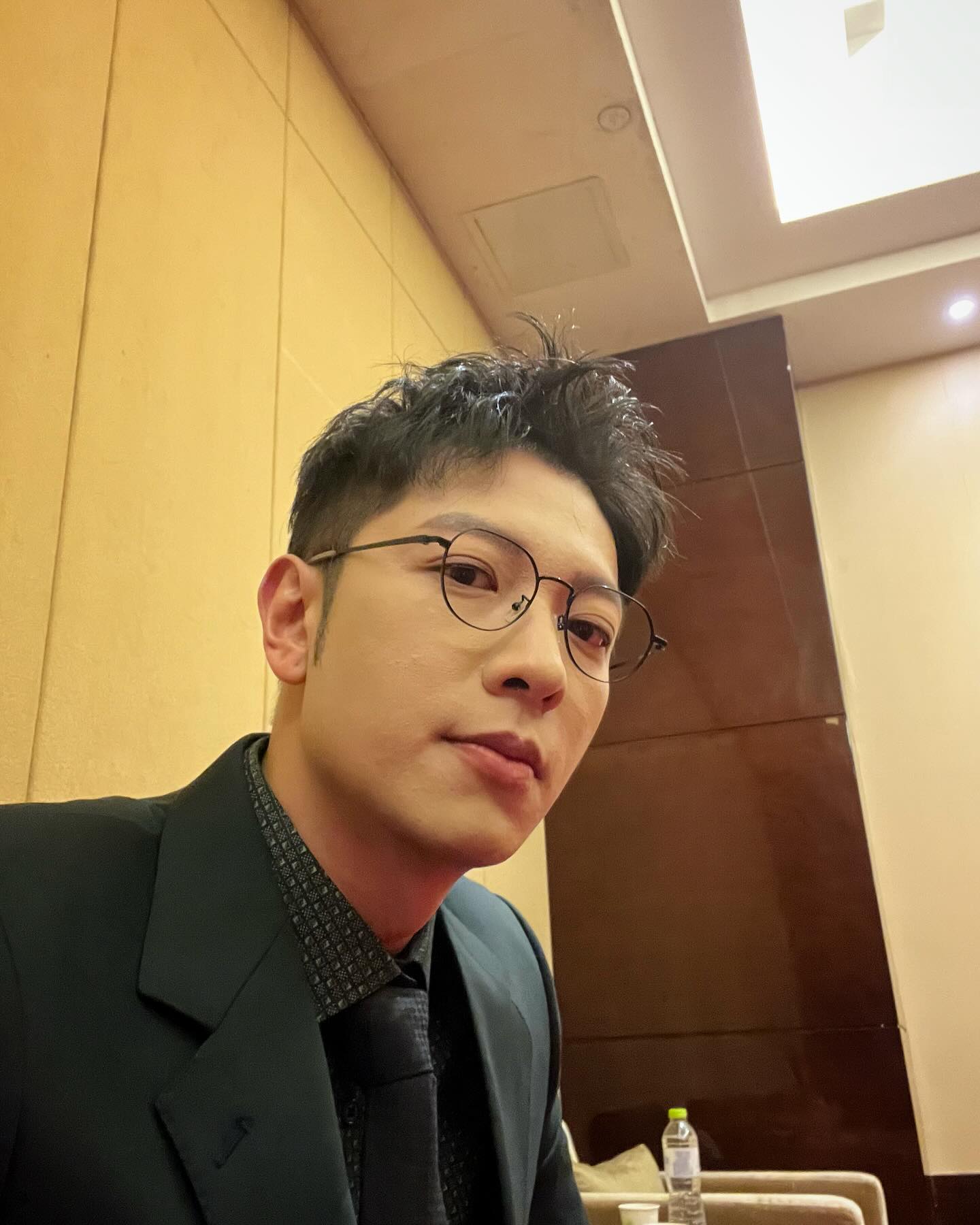 有網民表示,現在是高鈞賢的黃金機會,是他入行18年來最好的機會。