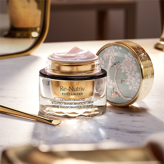 Estée Lauder 與 Gracie Re-Nutriv 極緻黑鑽塑顏面霜 HK$4,725/50ml