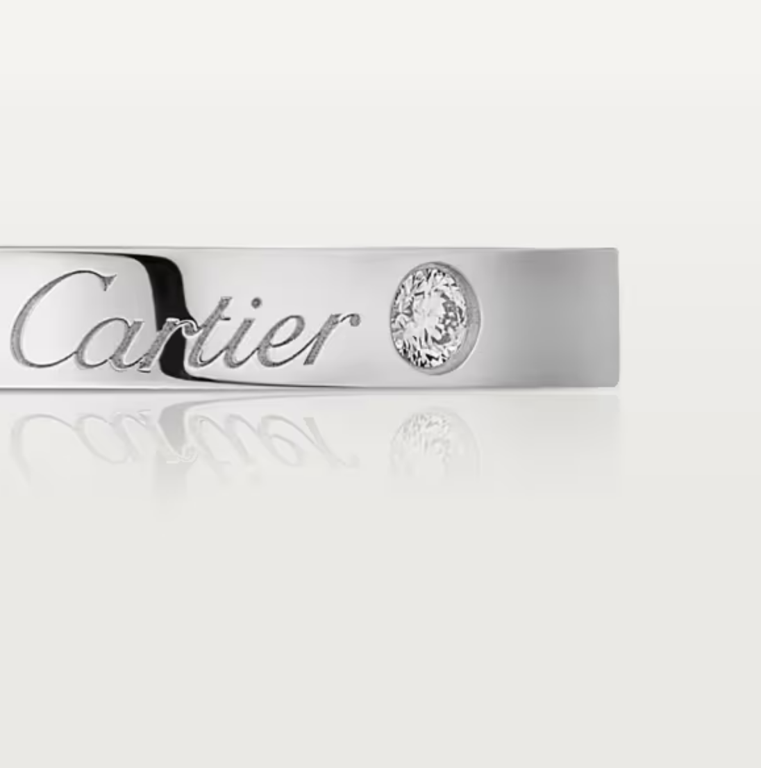Cartier C DE CARTIER結婚戒指刻上品牌字樣，簡潔而雋永