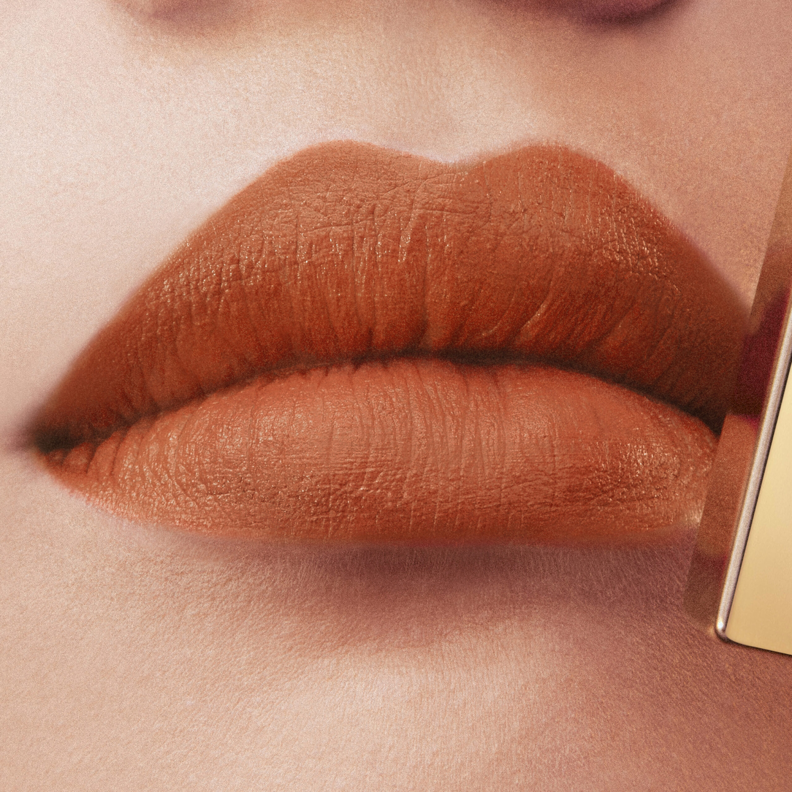YSL Beauty 絕色時尚啞緻唇膏 #N°2024 $390