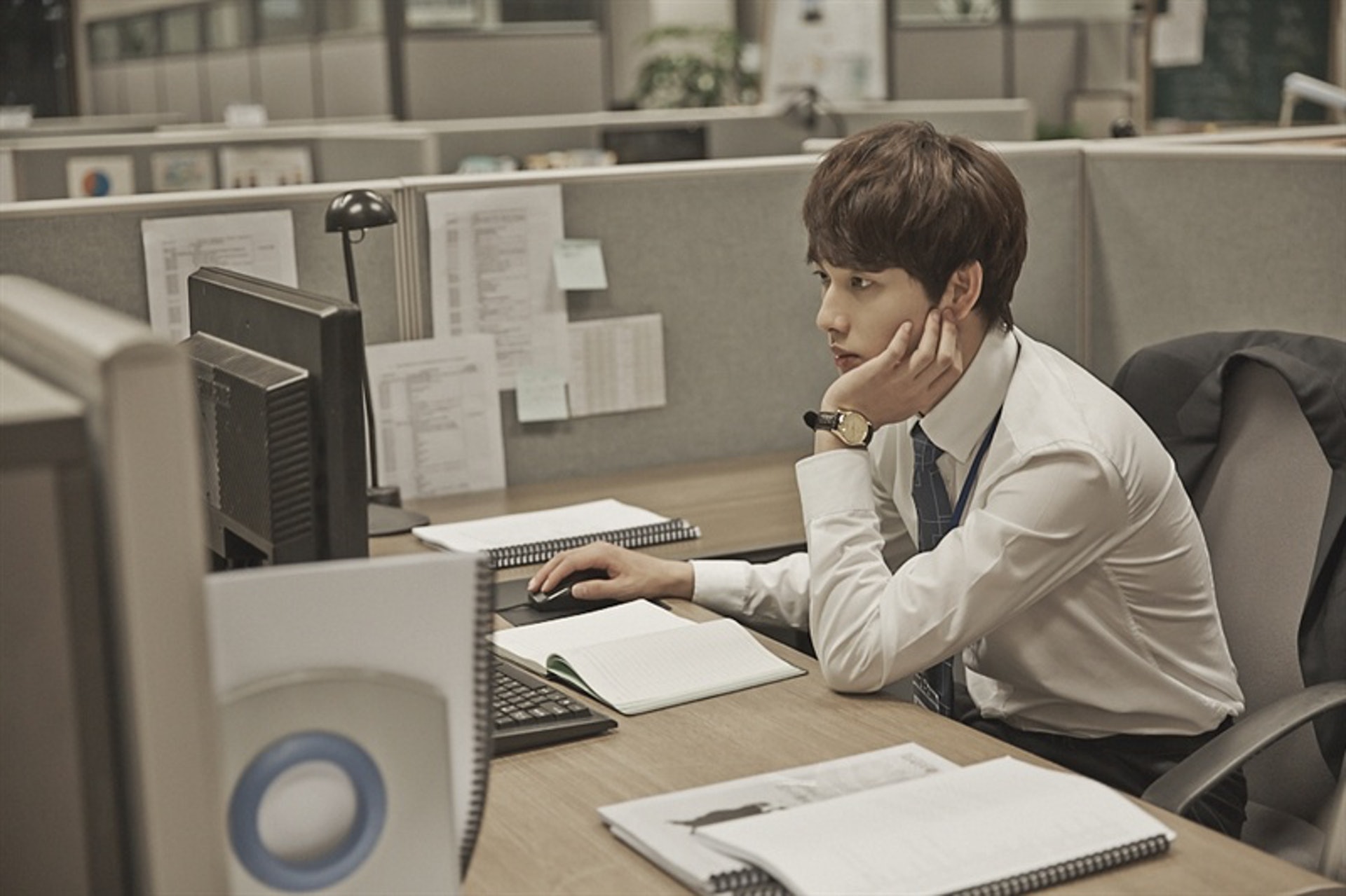 在職場中,難免會遇到無法應對的任務,記住不要直接承認自己無能。