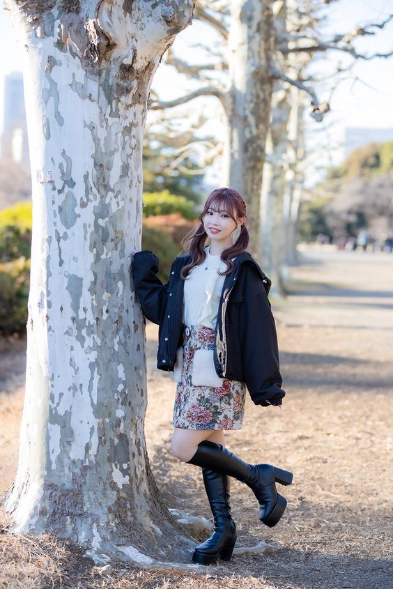 香港女生總是不怕凍，在冬天都可以穿短裙出街。