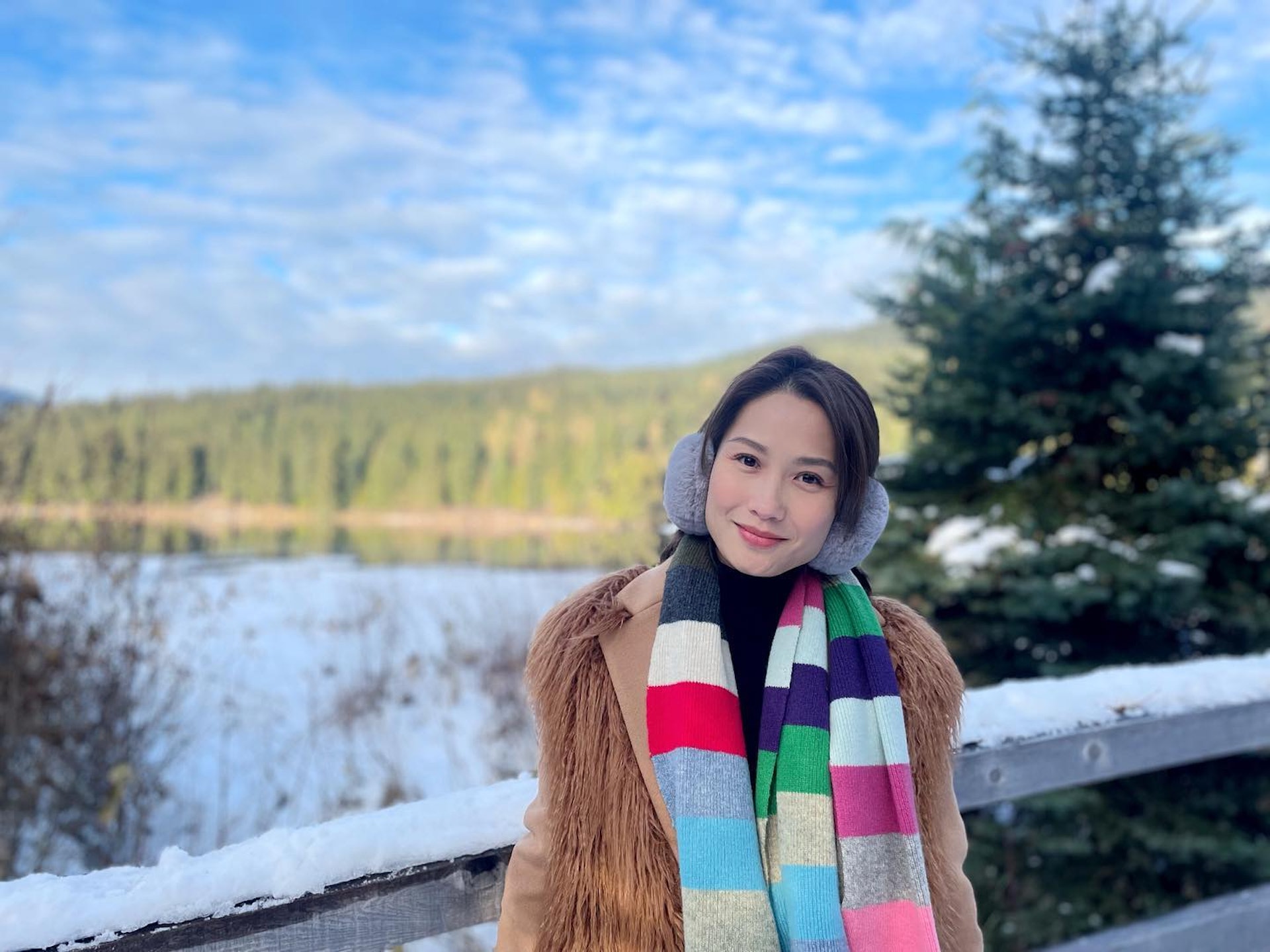 雖然袁彩雲未有大紅大紫,但是勝在形象正面得到不少家庭觀眾的喜愛。