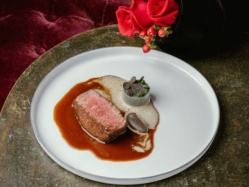 情人節推出限定七道菜晚餐。