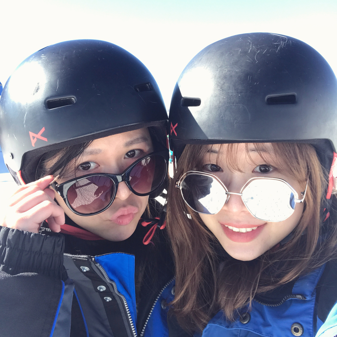 與好閨蜜一起體驗刺激活動。