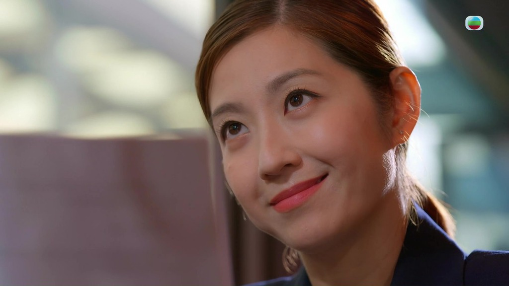 陳自瑤不屑奸險的「勝利笑容」令人心寒。