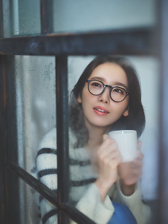 摩羯女堅毅和踏實,她們努力追求自己的目標,並願意不辭辛勞地工作以實現成功。