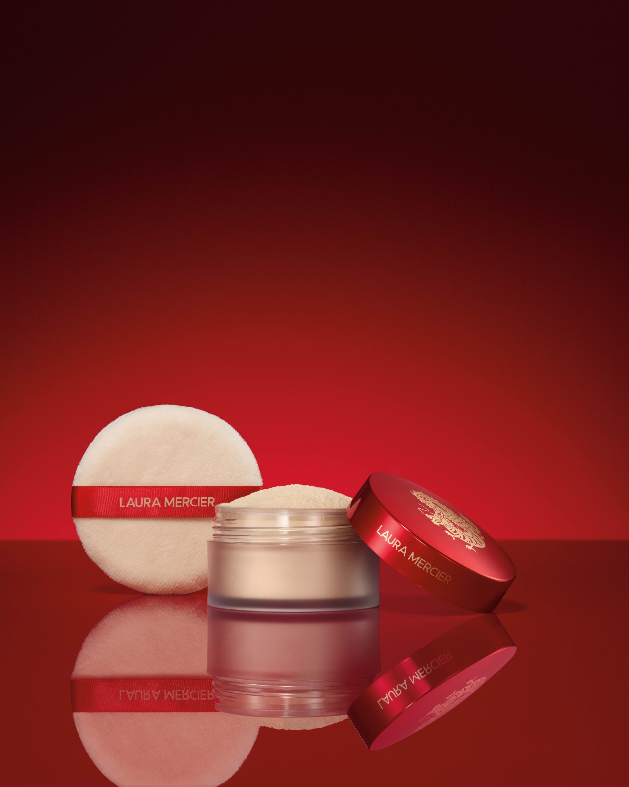 Laura Mercier 2024新年限定版柔光透明蜜粉套裝 $380