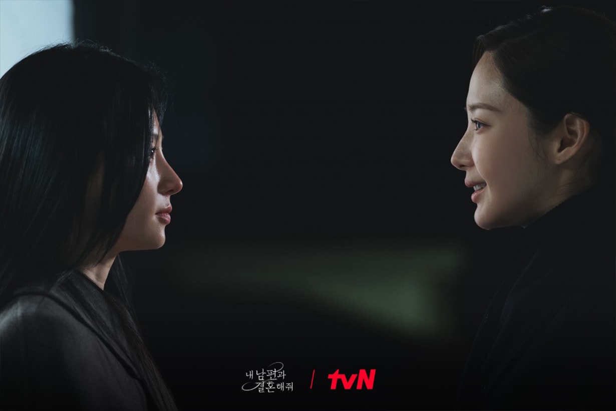 姜智媛(朴敏英 飾)終於都知道為何閨蜜鄭秀敏(宋昰昀 飾)跟她裝親密。