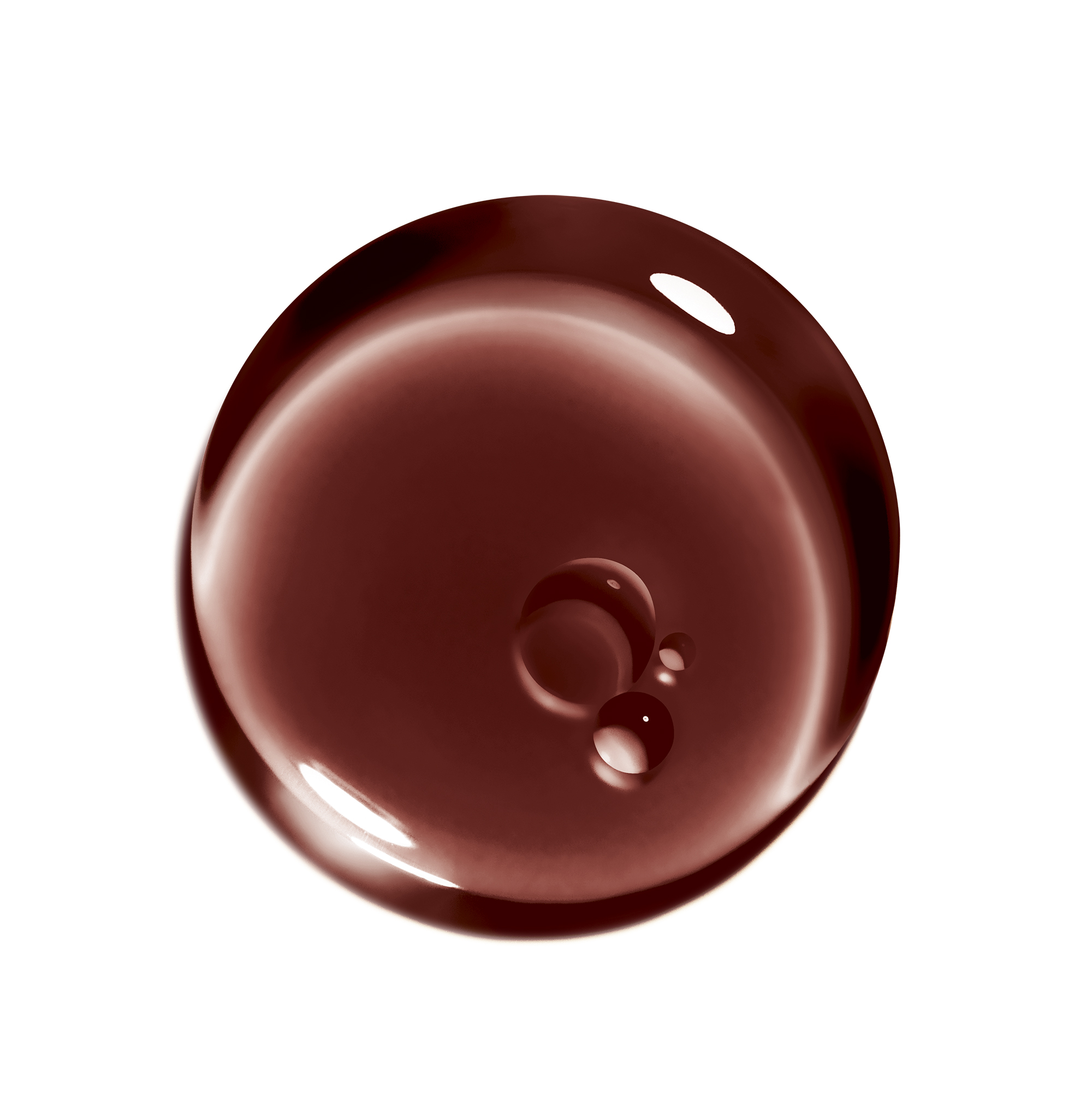 配以榛子的淺啡色調及香甜味，打造春日的自然裸妝感