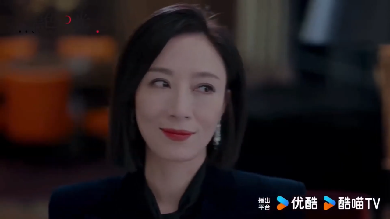 楊茜堯的招牌凌厲眼神更十足當年《宮心計》姚金鈴。