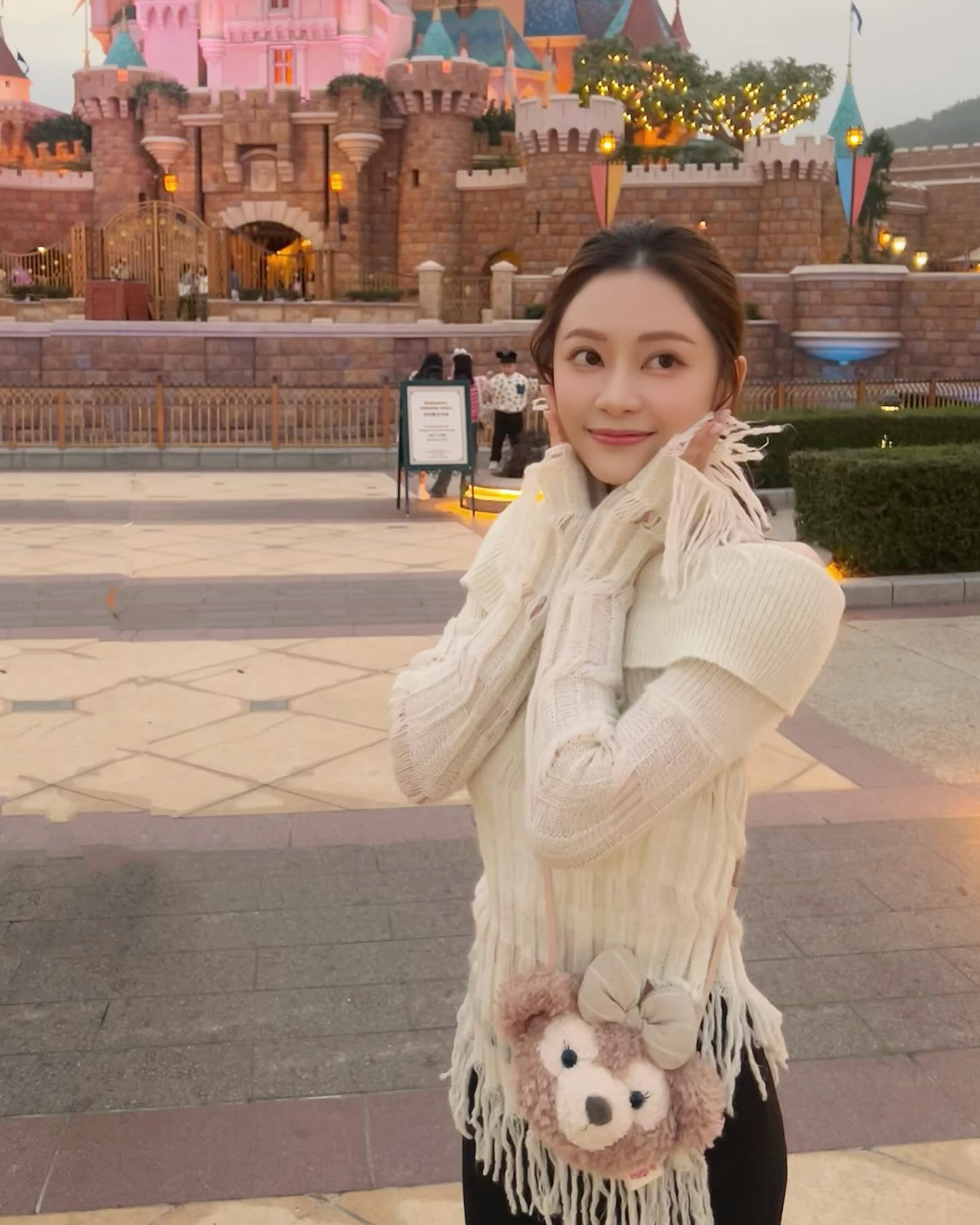 葉蒨文名校出身,是一名學霸。