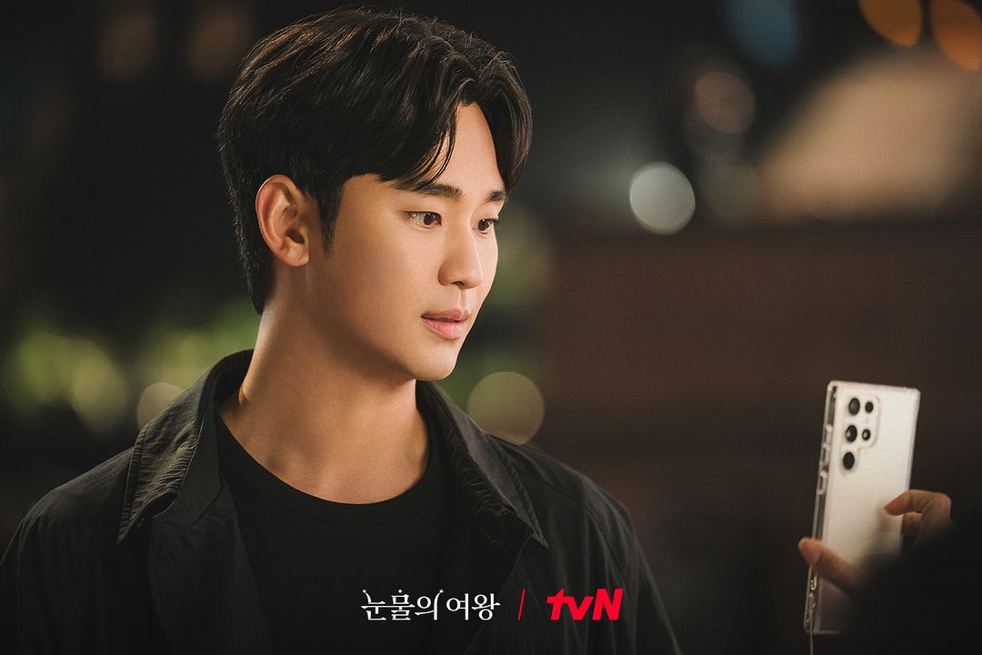 賢祐的離婚協議書被發現了。