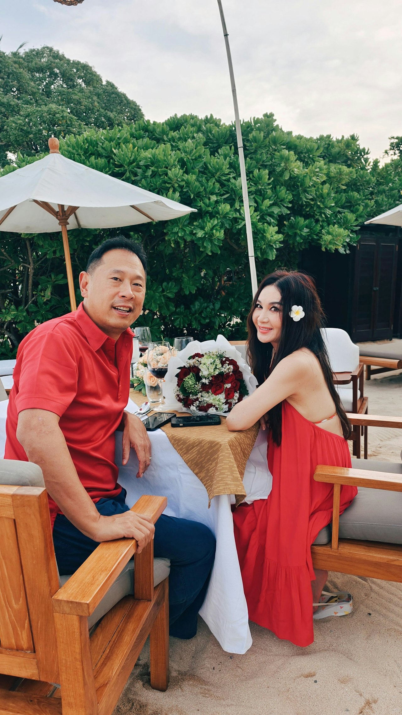 早前溫碧霞與老公飛到峇里度歲兼慶祝情人節。