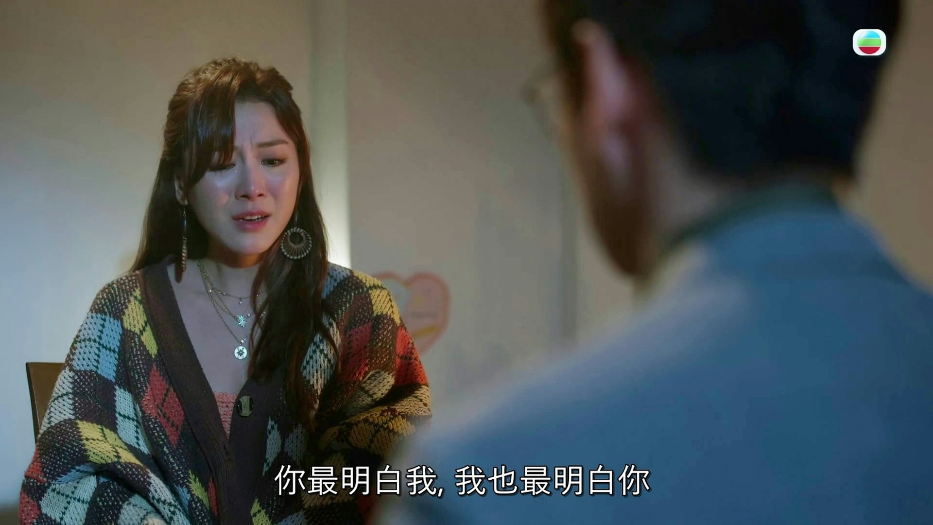 呂靜海找潘善仁對質。