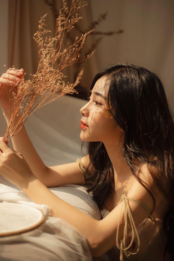 當一個女生展現出她的獨立性和堅強的意志時，會給人一種安全感。