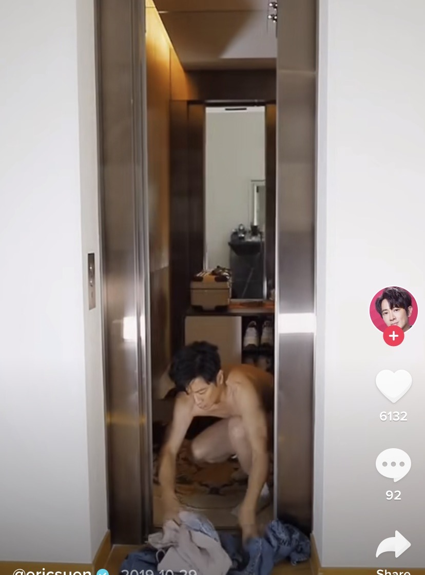 孫耀威家中有私人電梯。