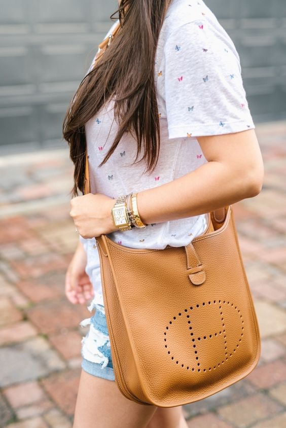 Hermès Evelyne向來走簡約風格。