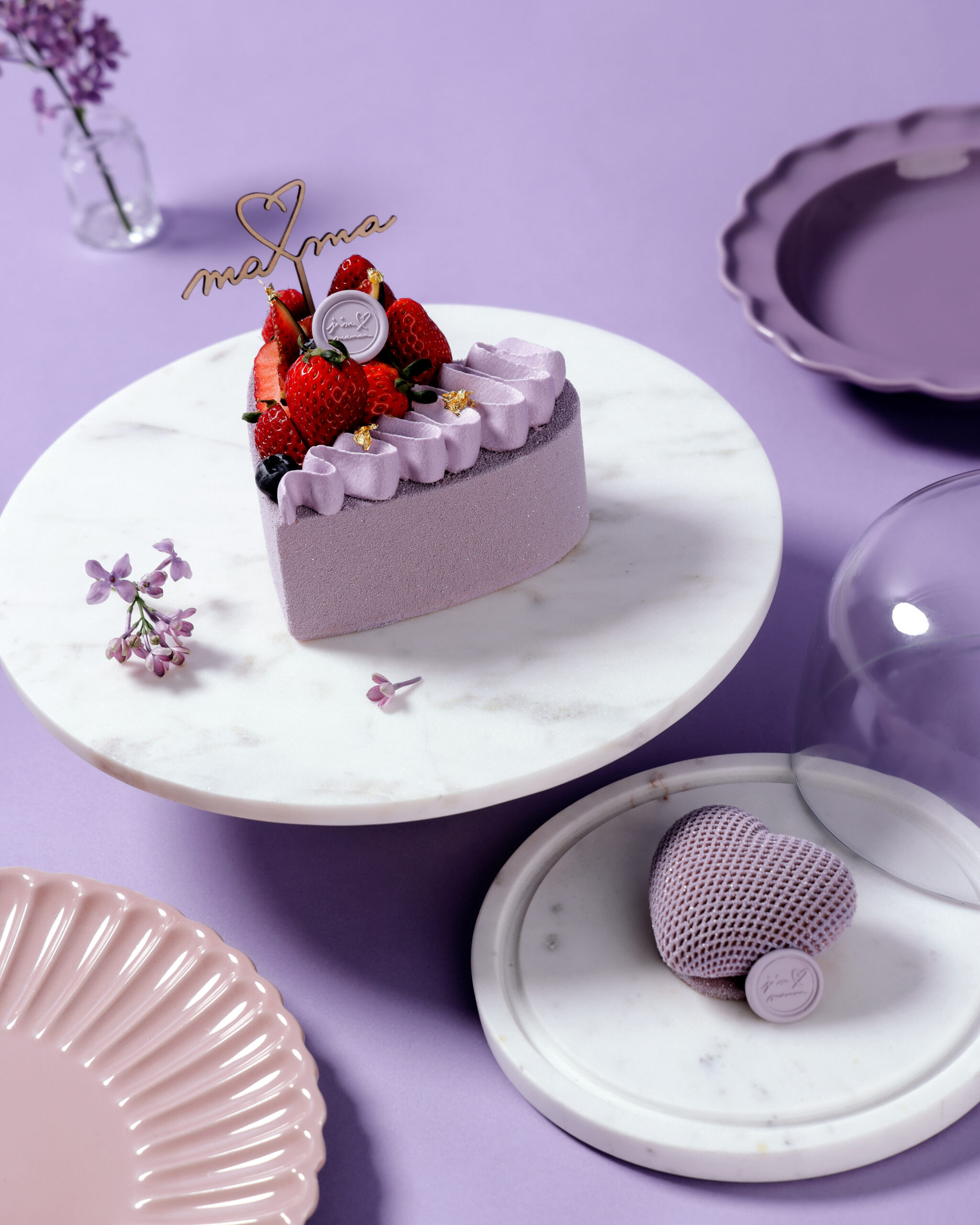 「L'amour」-Mini：HK$64；HK$380/4吋；HK$620/5.5吋