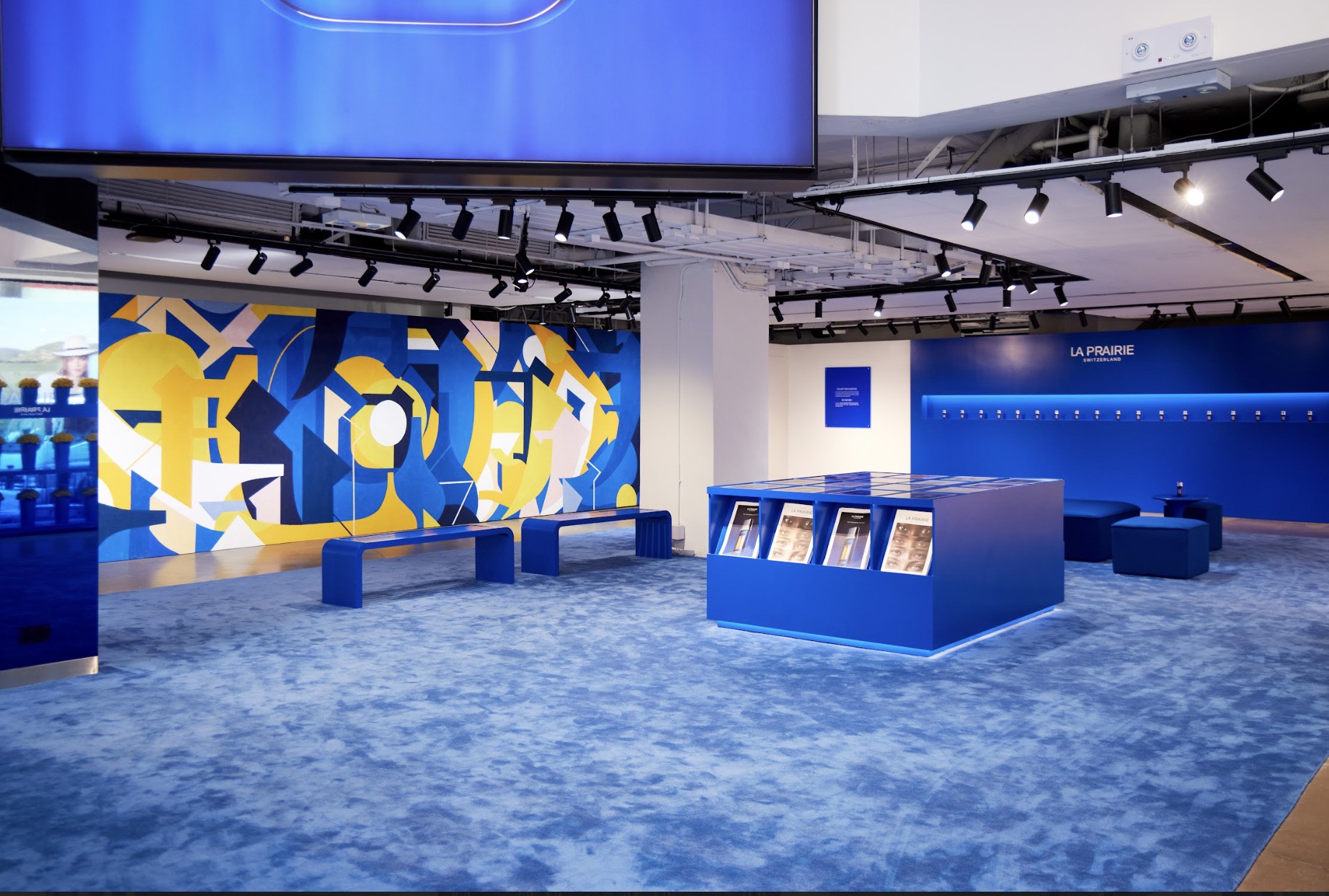 The Caviar Pop-Up期間限定店,以慶祝備受矚目的全新魚子精華眼部提升緊緻液的誕生。