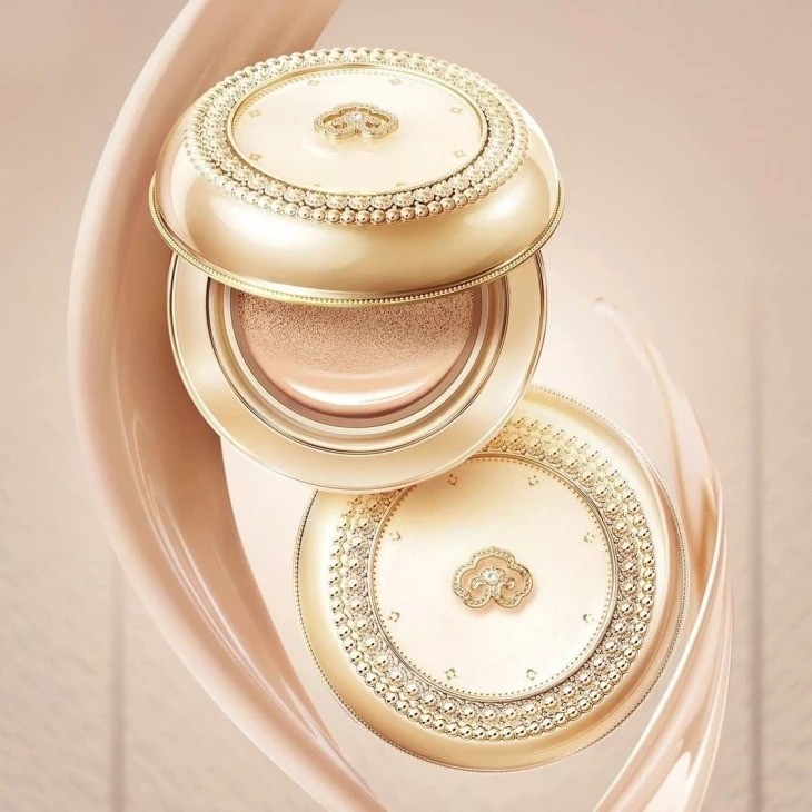 The History of Whoo Luxury Golden Cushion Glow HK$400