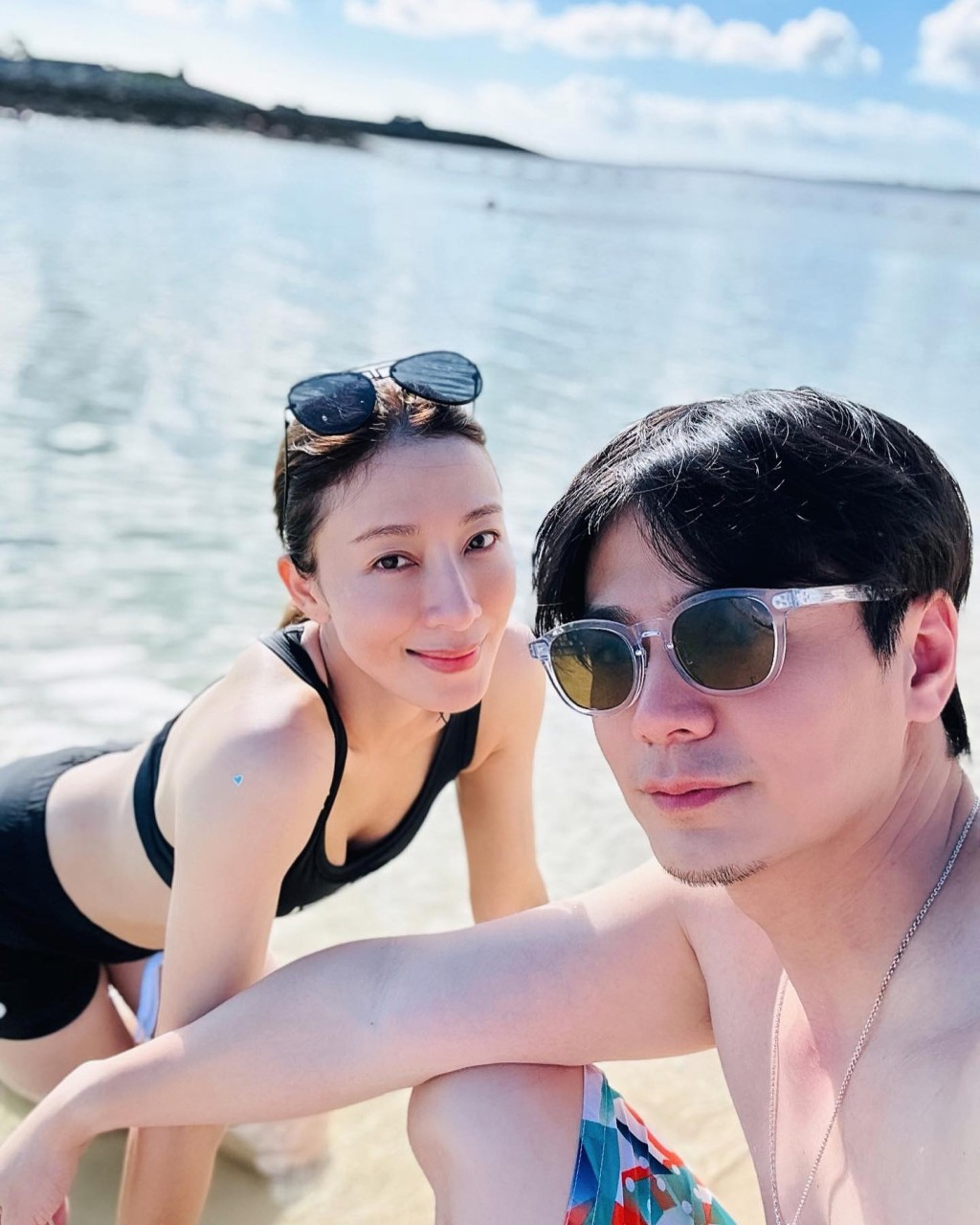 羅子溢解構與太太楊茜堯姊弟戀背後因由。