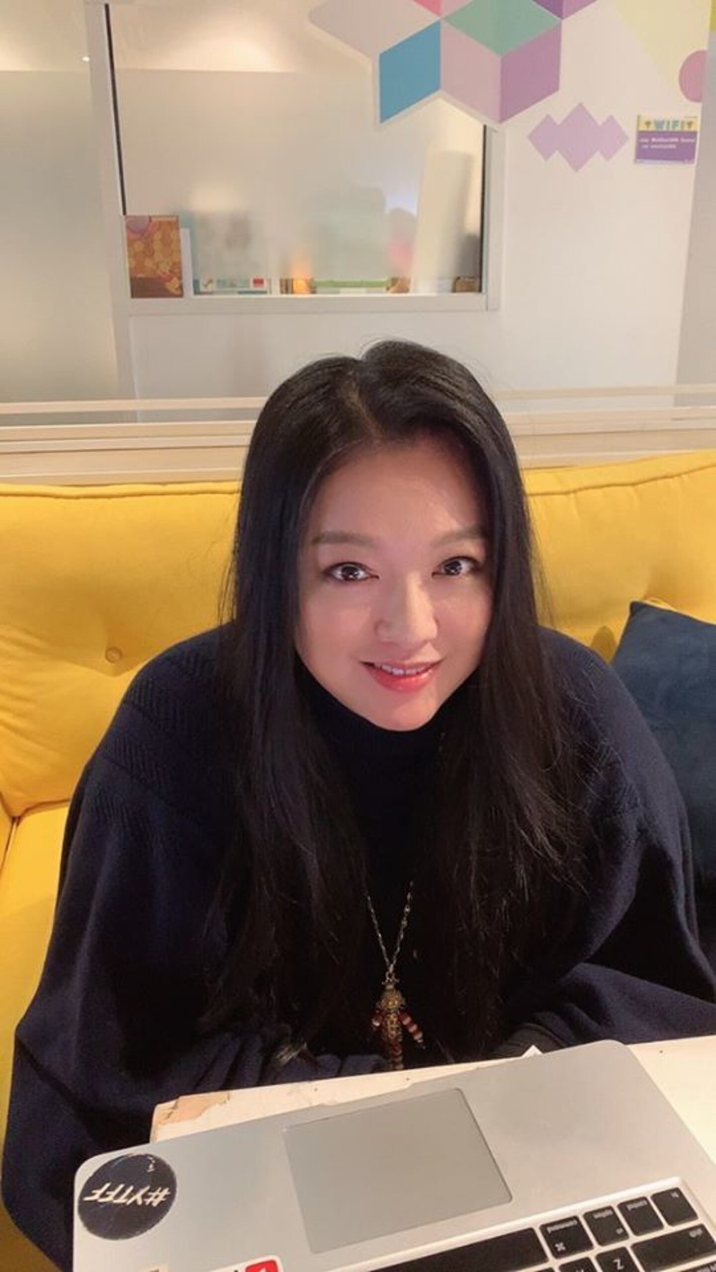 今李珊珊在逆市下創業，相信她的病情已好轉不少！