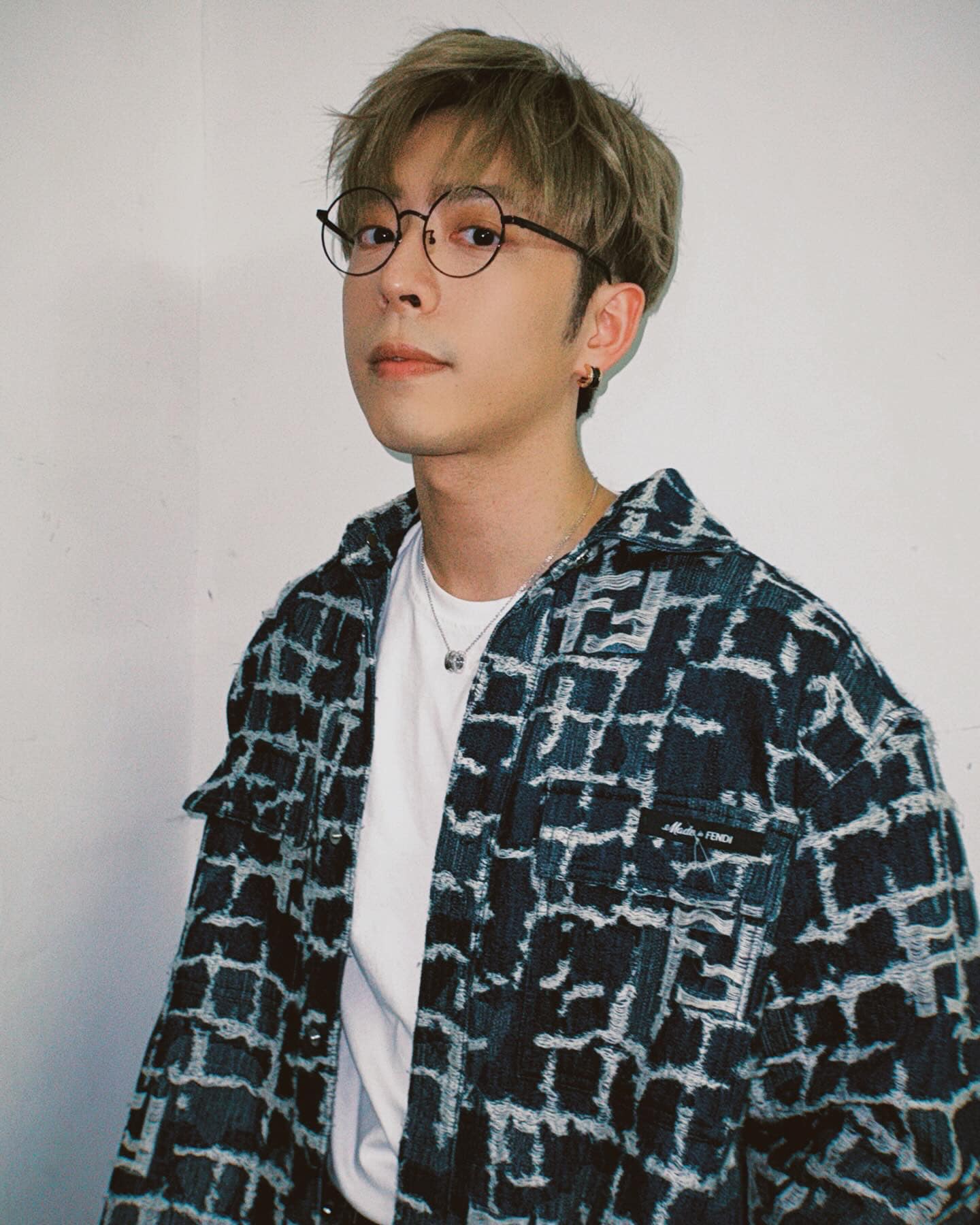 水瓶男明星代表：Edan呂爵安