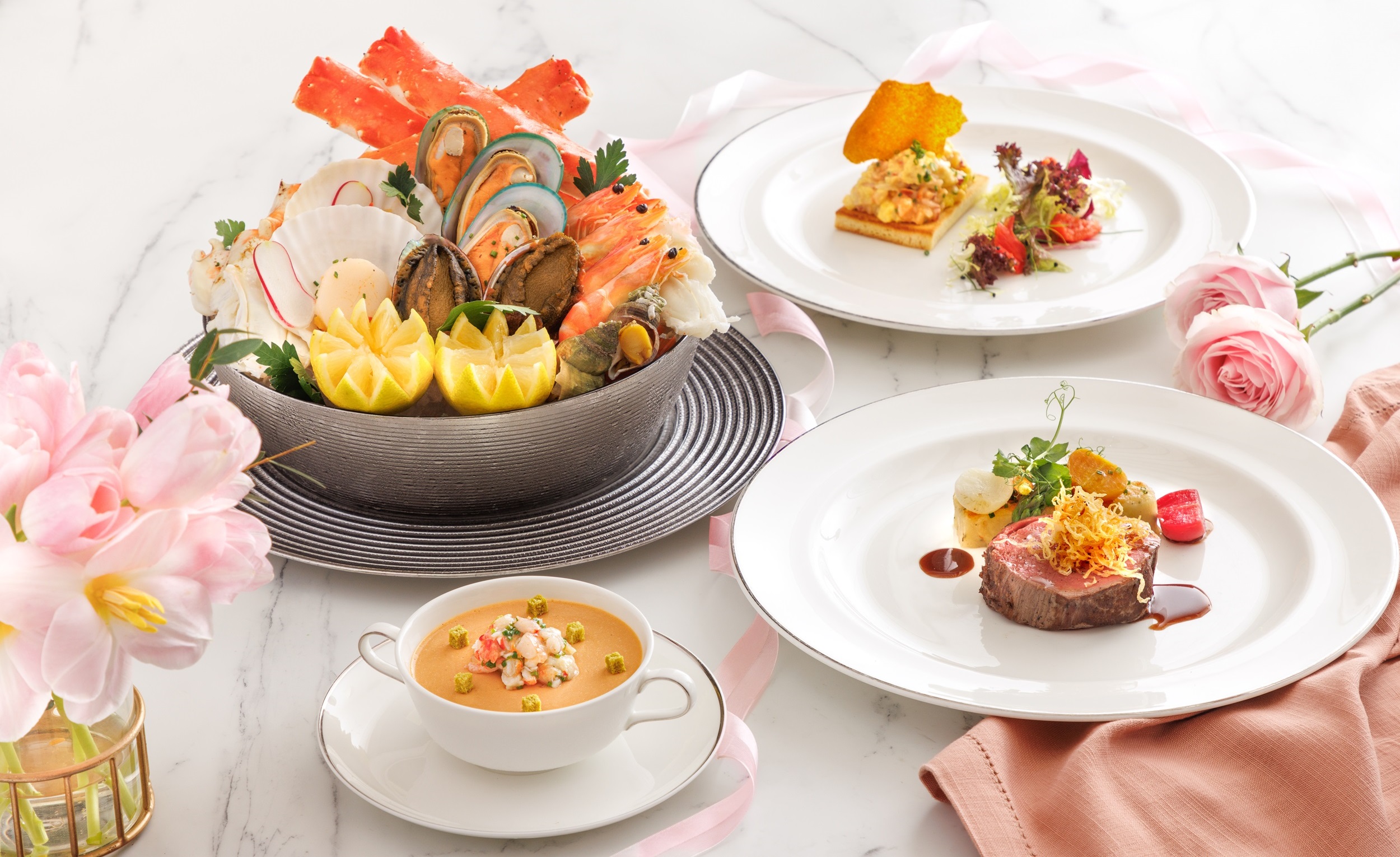 「母親節星期日早午自助餐」