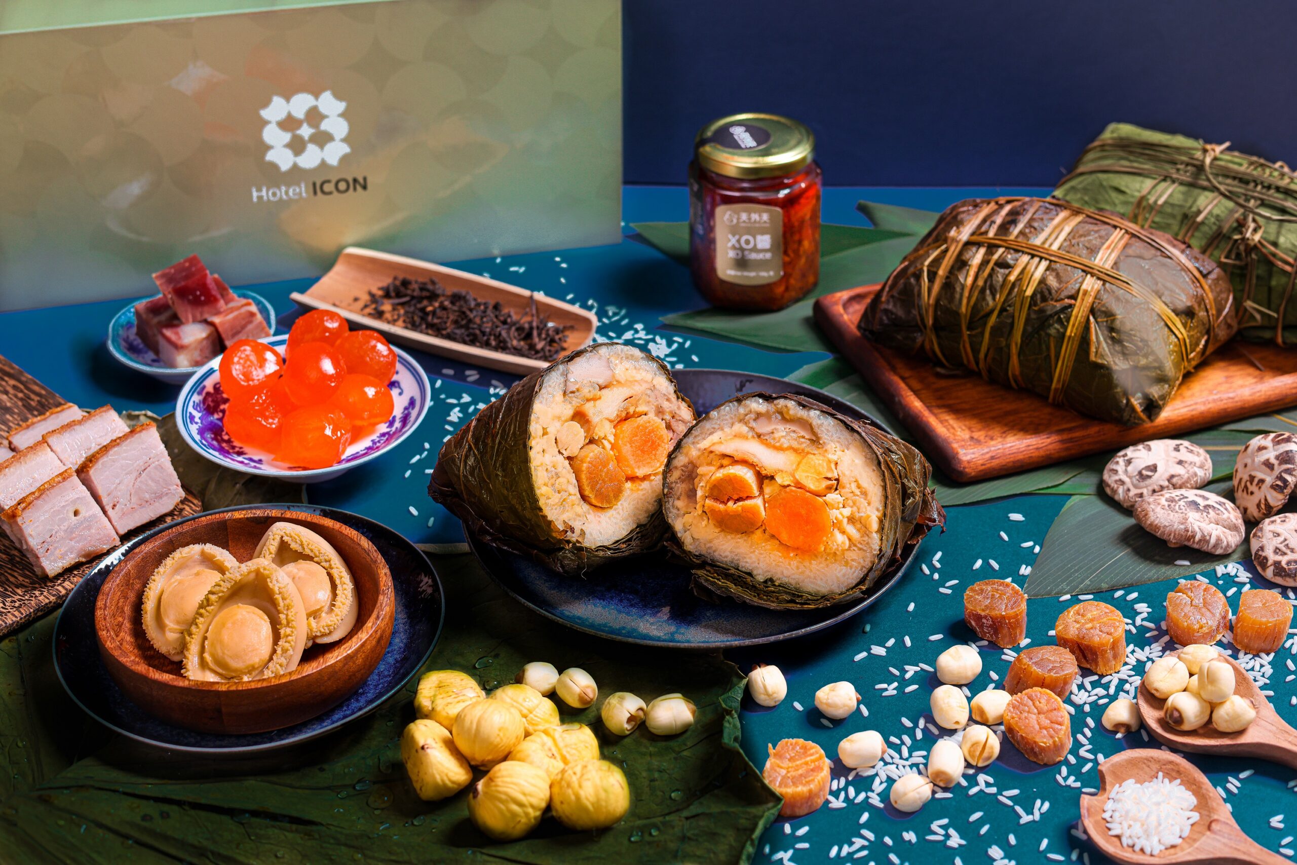 黑松露金腿瑤柱鮑魚裹蒸粽