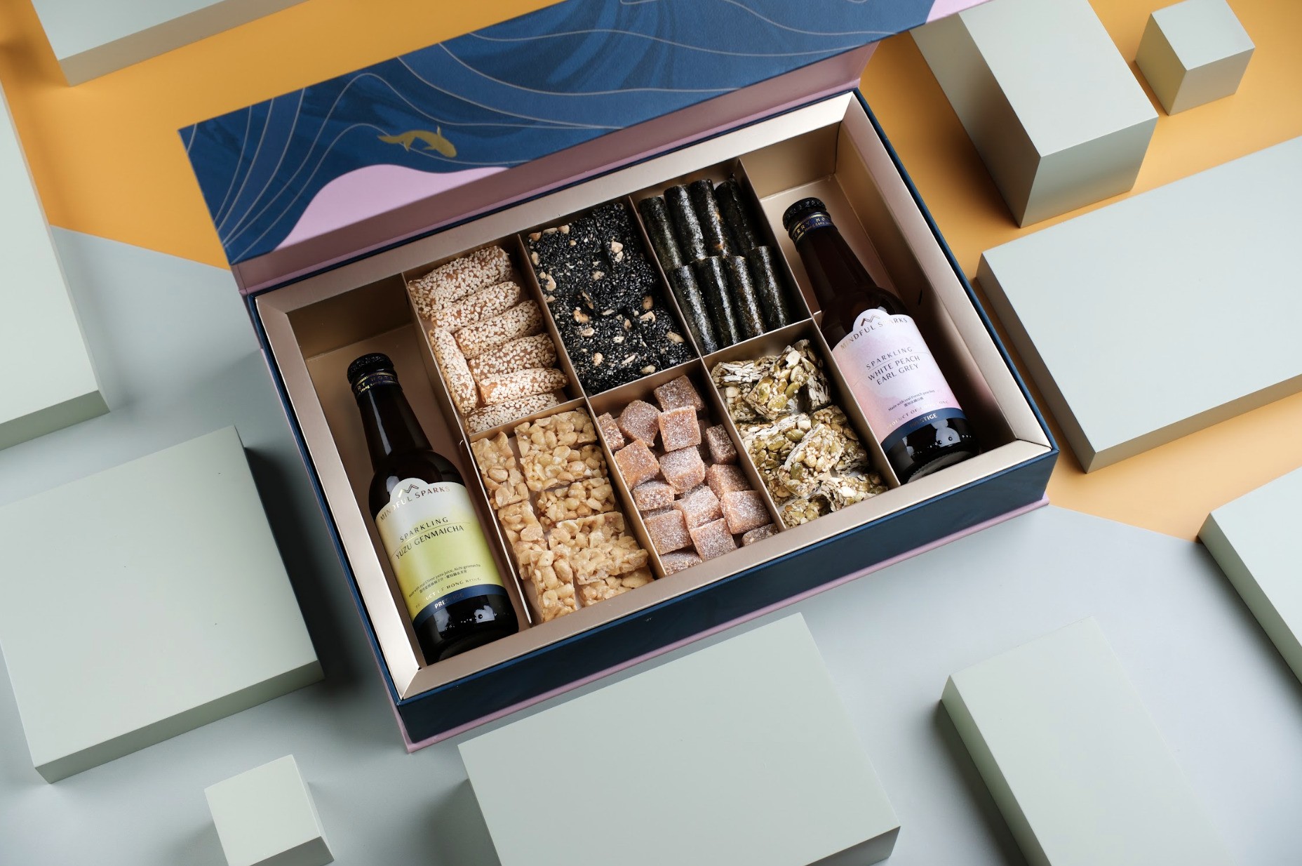 內有頂級葡萄酒。