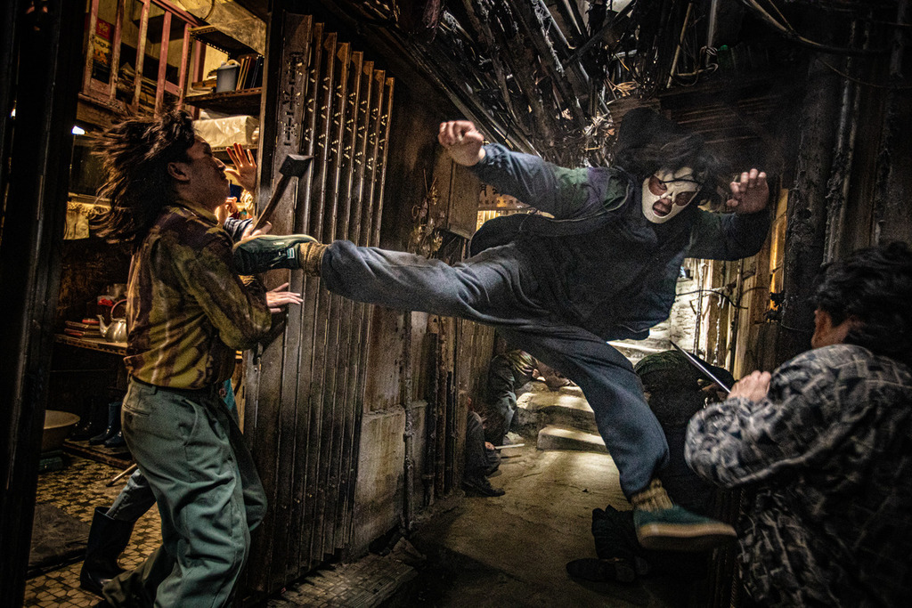 張文傑在《九龍城寨之圍城》以蒙面造型令人印象深刻，同時武打功力和演技都獲觀眾大讚。