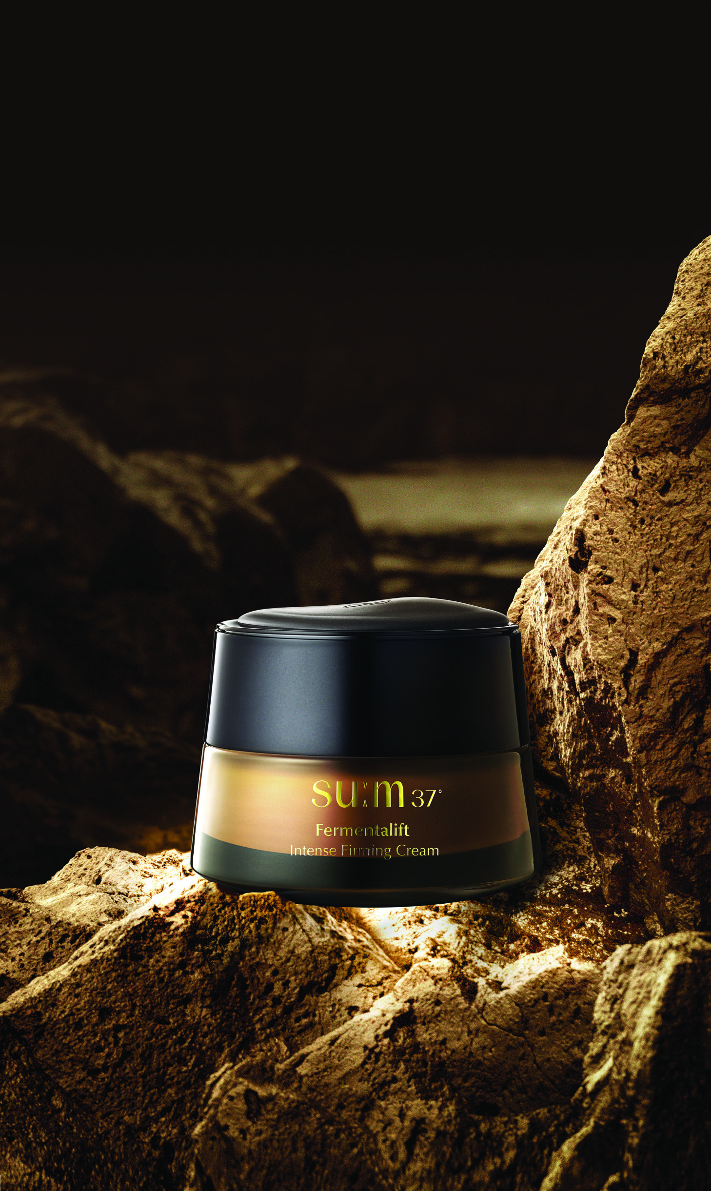 su:m37° 黑茶V肽提拉緊緻面霜 $850/50ml