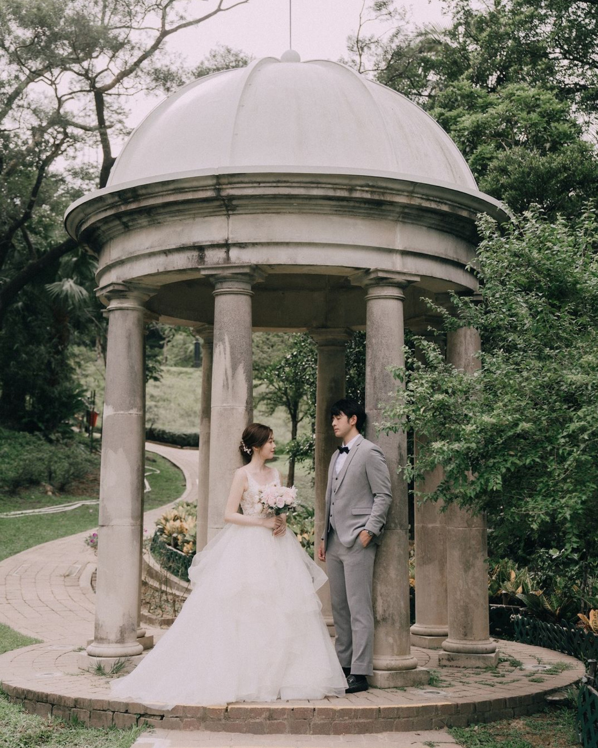 山頂公園不論日夜都可以拍出童話美照！