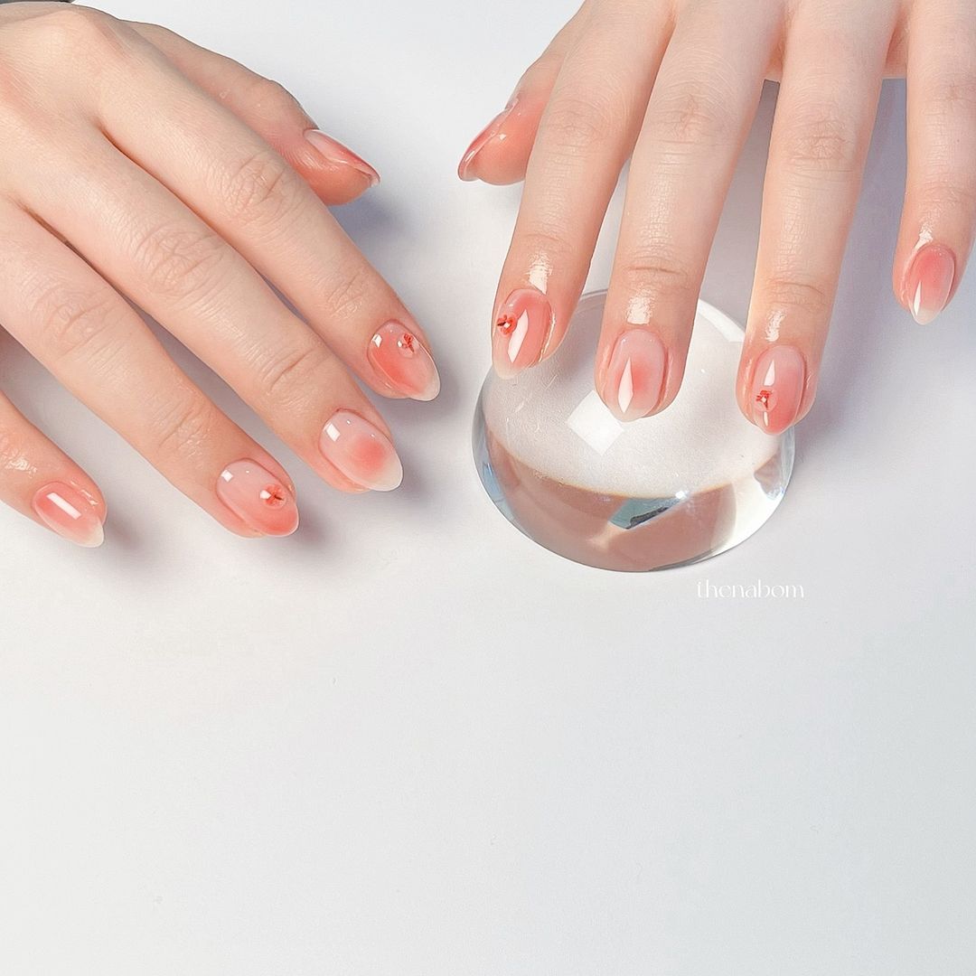 春櫻綻放美甲。